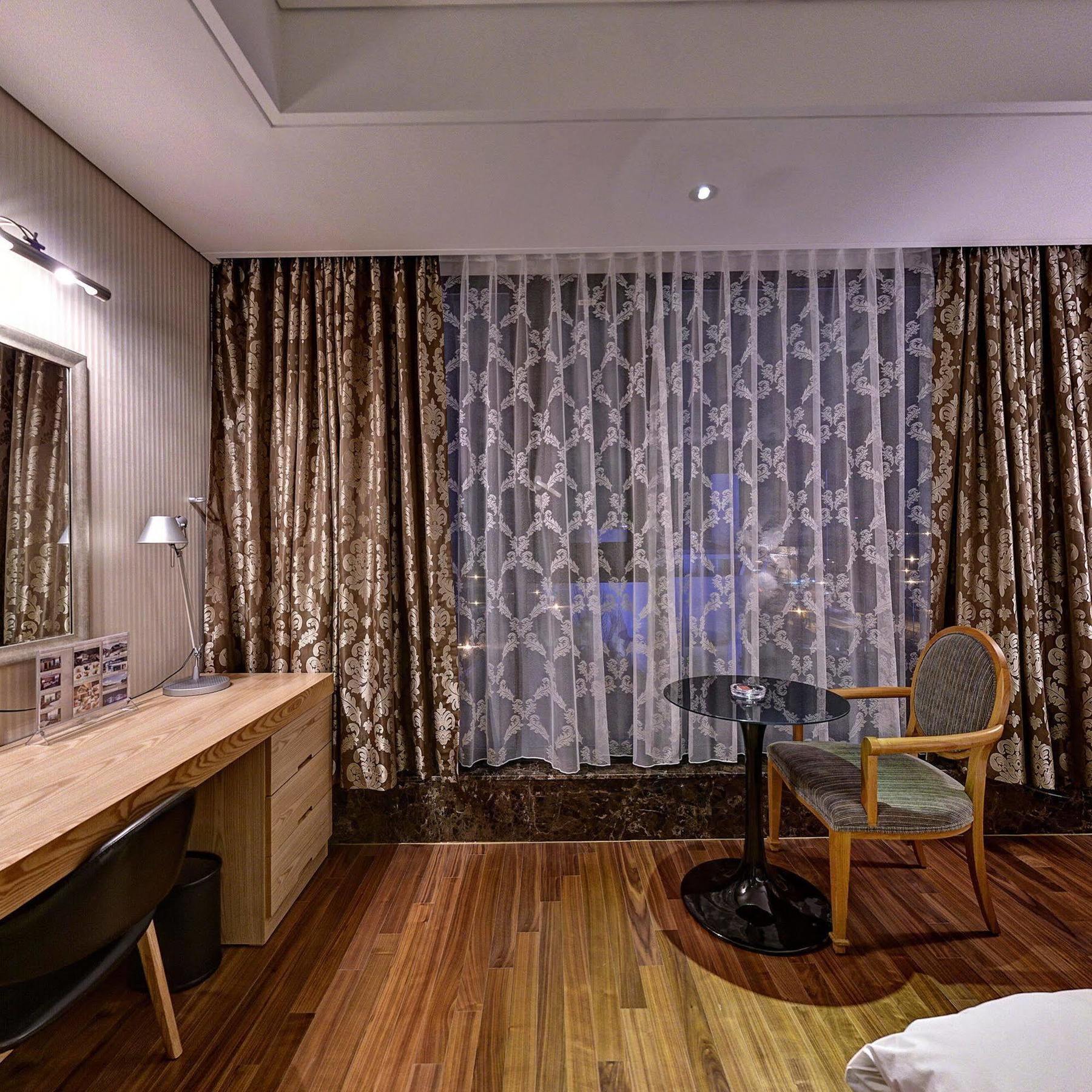 צ'אנגוון Hotel Avenue מראה חיצוני תמונה