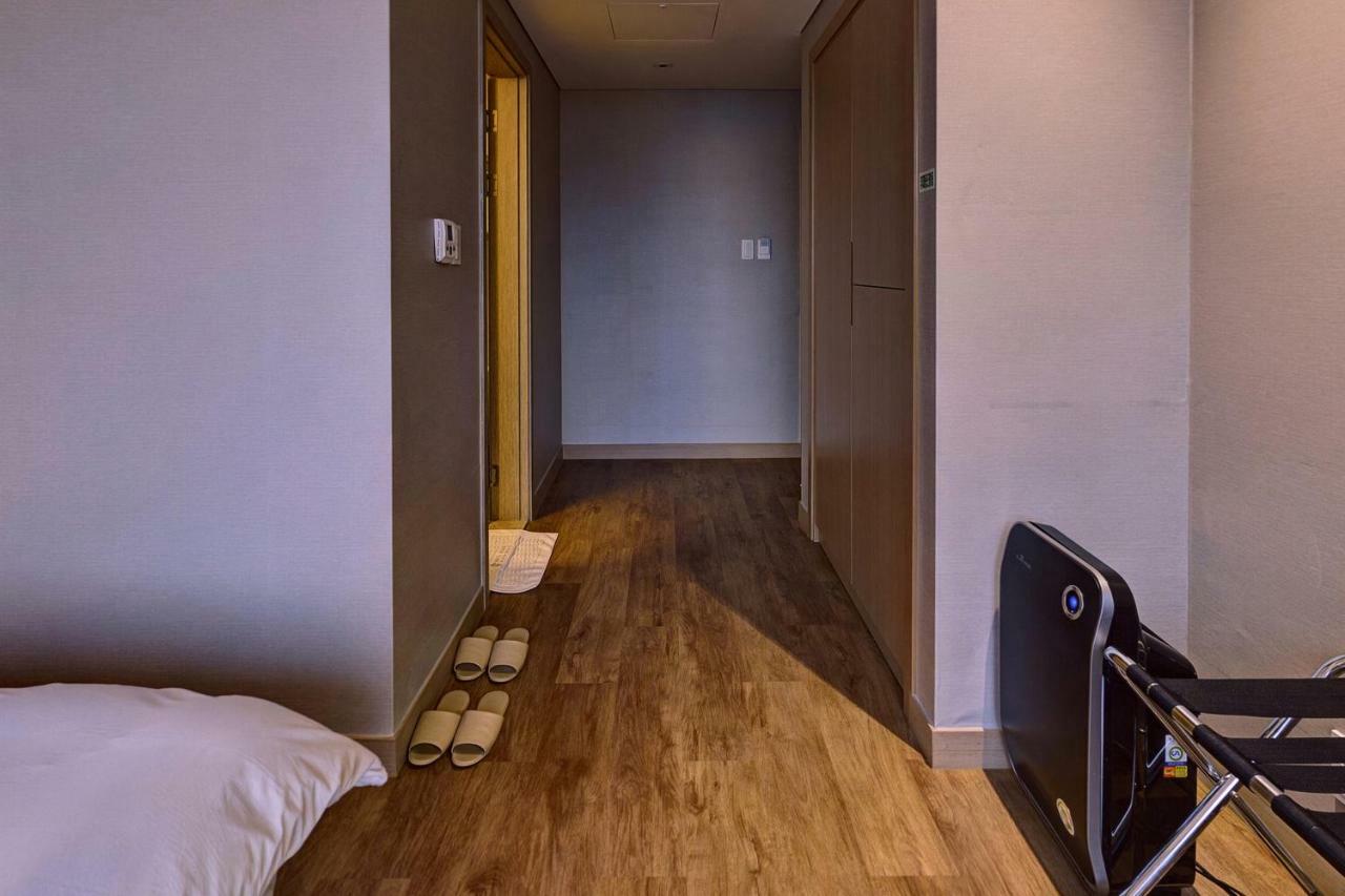 צ'אנגוון Hotel Avenue מראה חיצוני תמונה